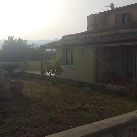 Renzo E Lucia Bed & Breakfast