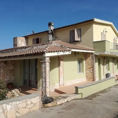 Renzo E Lucia Bed & Breakfast Sant Isidoro (Sardinia)